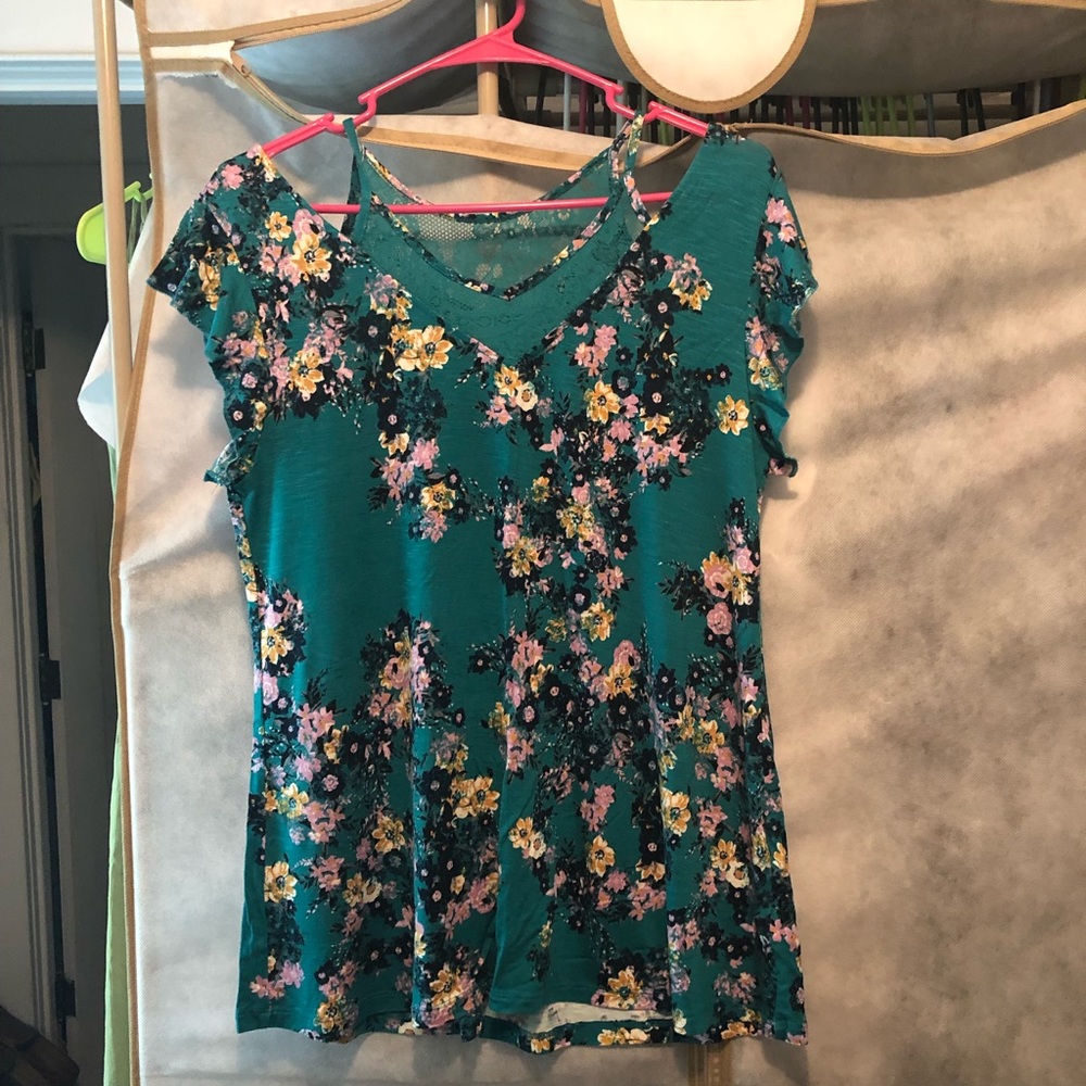 Maurice’s lace and floral detail Top